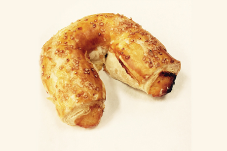 Plain - Blueberry or Chocolate Cheese Bagel
